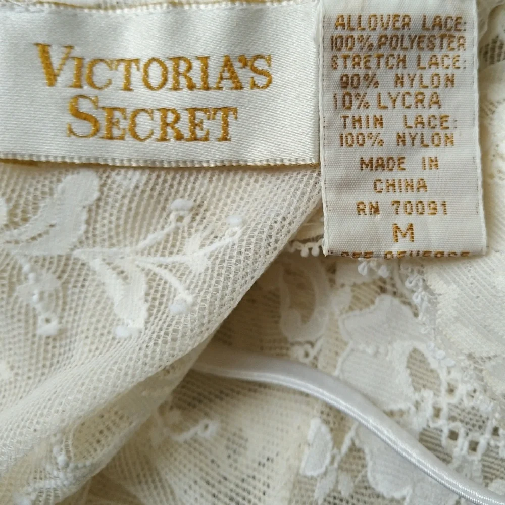 Vintage Victoria's Secret Long Lace Gown Bridal - Picture 7 of 8